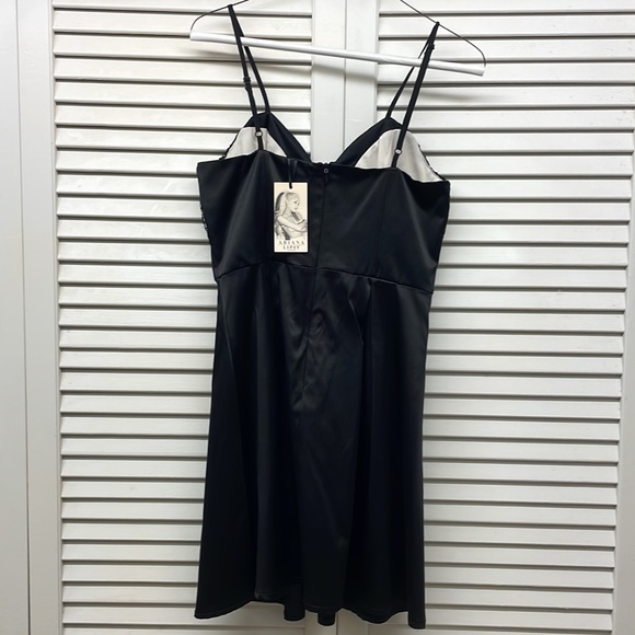 Ariana Lipsy London Black Beige  Satin Dress Size 6 - Picture 4 of 8